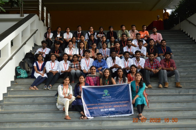 Two Colleges of Bangalore in full praise of IIITB during their visit